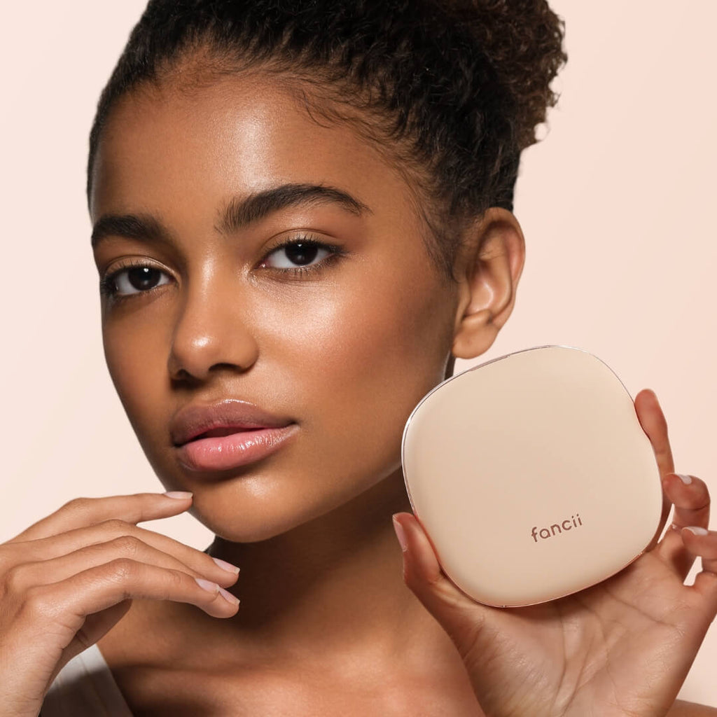 Mila 2 LED Compact Mirror